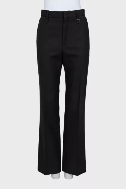 Straight trousers in black