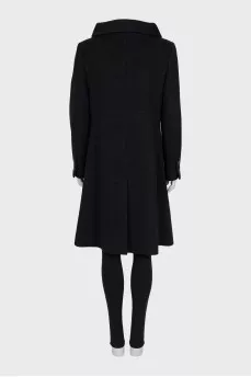 Wool coat with branded buttons