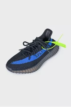 Черные кроссовки Yeezy Boost 350 V2