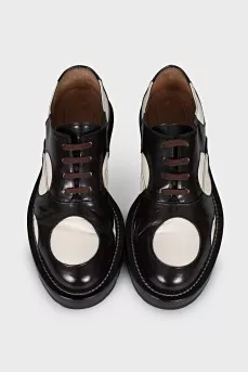 Leather shoes with polka dots