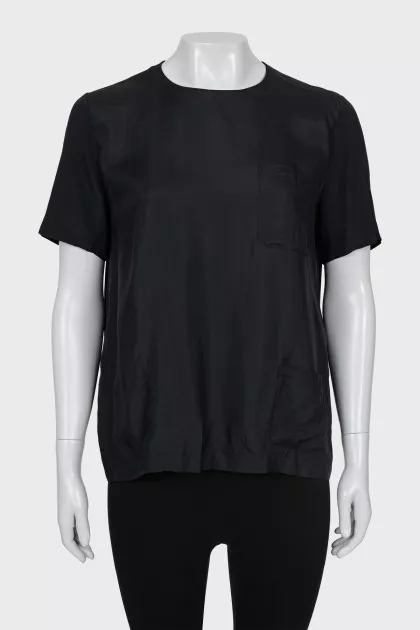 Black T-shirt with patch pocket