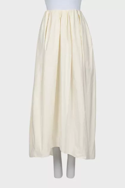 White loose fit skirt