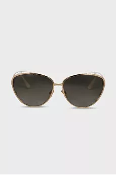 Sunglasses with shaped frames
