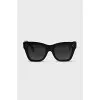 Sunglasses with gradient lenses