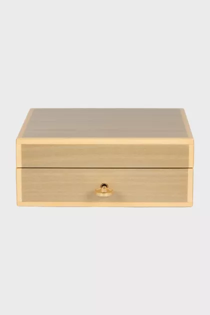 Jewelry organizer