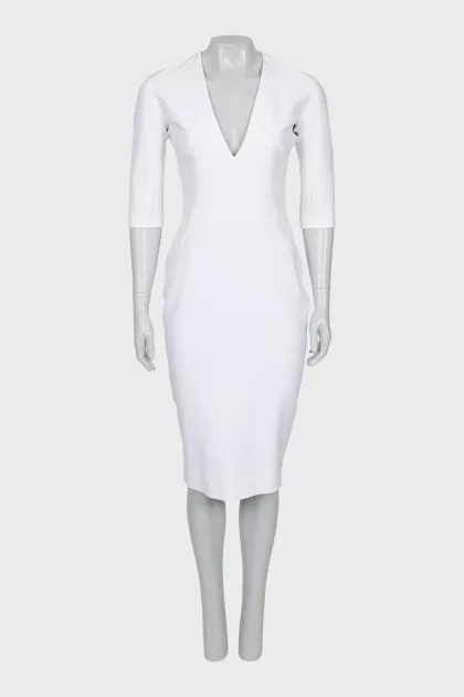 White dress with a zipper on the back