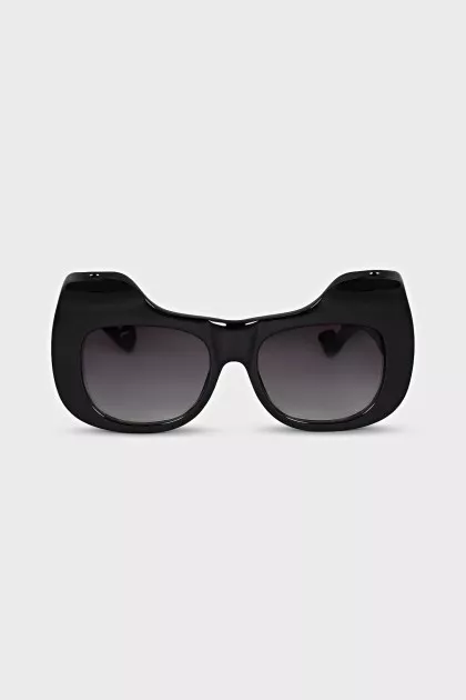 Sunglasses decorated with ears