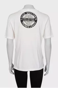 Straight white t-shirt with print