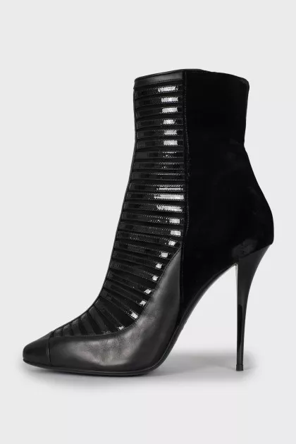 Ankle boots made of leather and velour