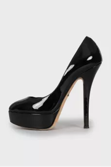 Black patent leather shoes