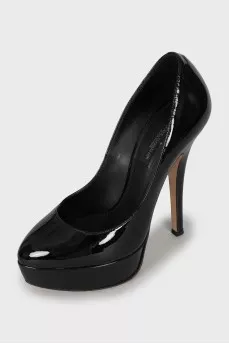 Black patent leather shoes