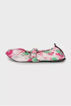 Soft ballet flats in floral print