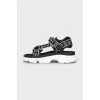 Jaw sandals