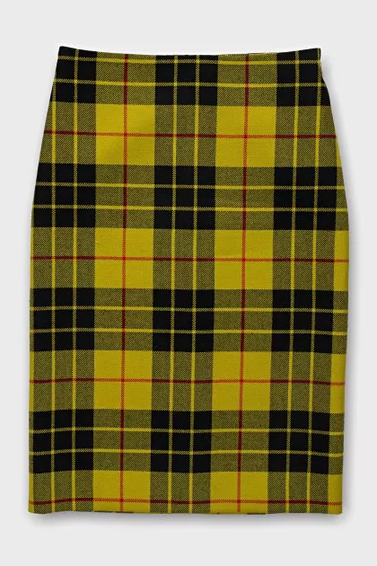 Straight cut woolen checkered skirt