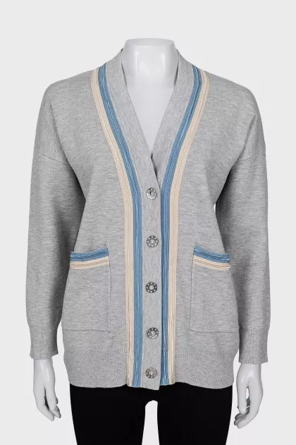Gray cardigan with buttons