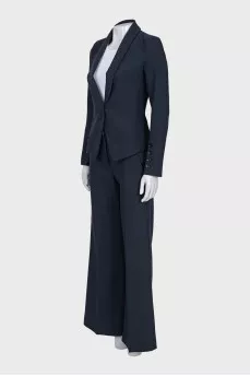 Suit with fitted jacket and wide trousers