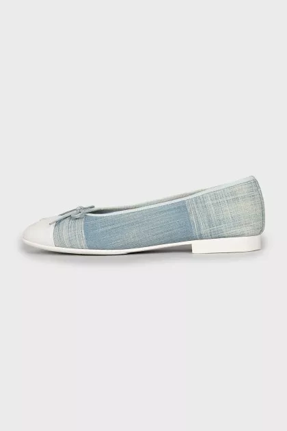 Light blue ballet flats with leather toe