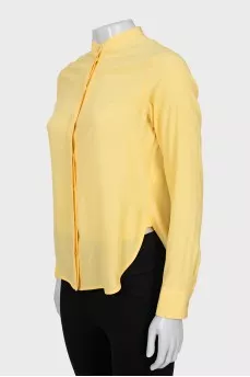 Straight yellow shirt