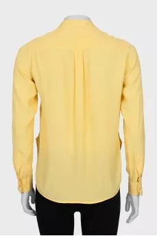Straight yellow shirt