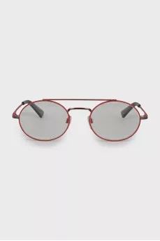 Red oval frame
