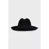 Felt hat with ties