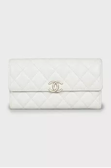 Quilted leather wallet