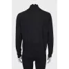 Golf with a figured collar and cuffs