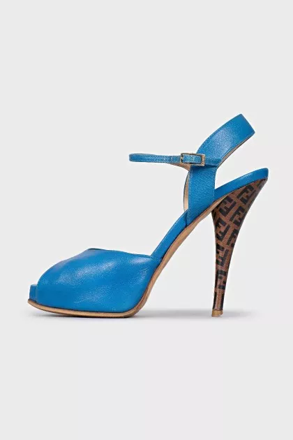 Leather printed heeled sandals