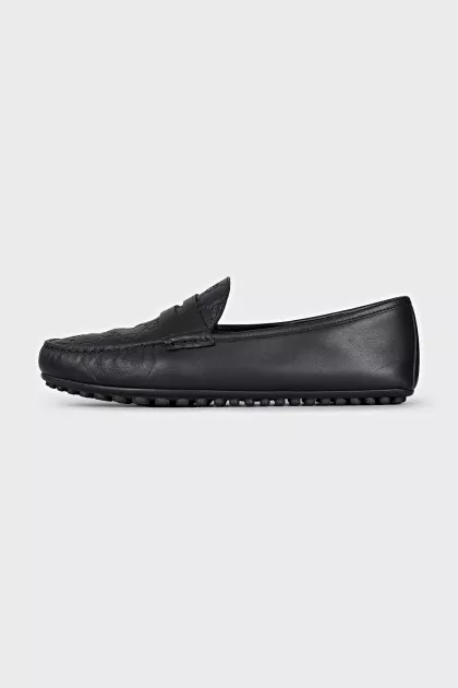 Men's loafers with embossed logo