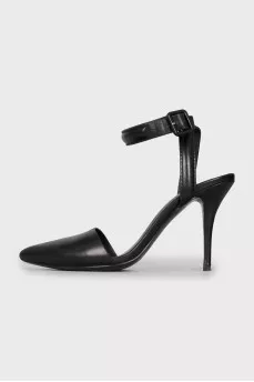 Leather slingbacks with heels