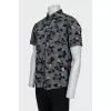 Men's shirt with breast pocket
