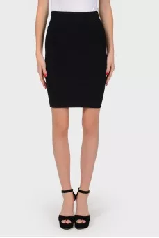 Black skirt with back zip