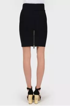 Black skirt with back zip