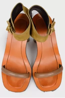 Sugot sandals on a metal high -heeled