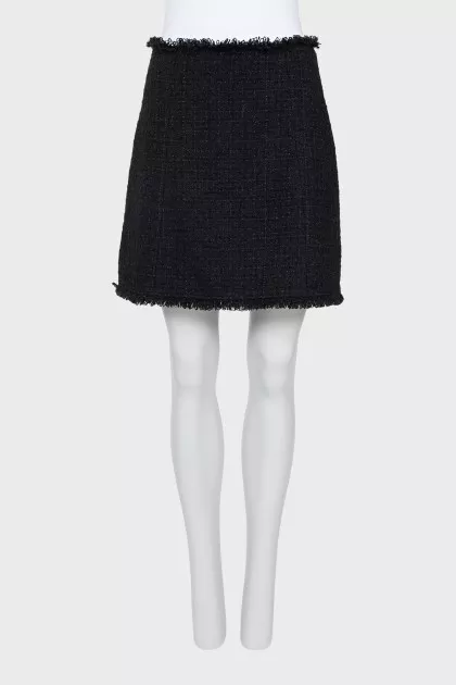 Straight cut mini skirt