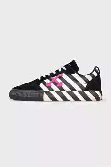 Vulcanized sneakers