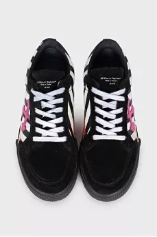 Vulcanized sneakers