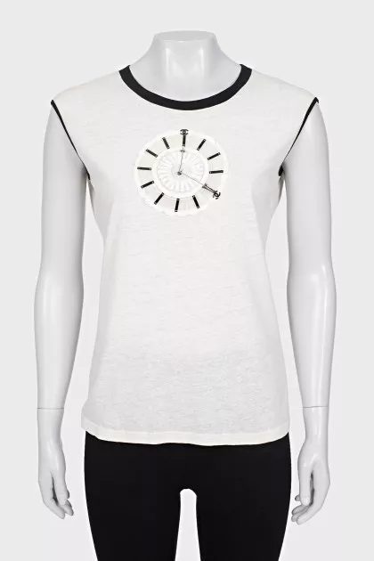White T-shirt with decor