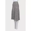 Flared skirt without fastening