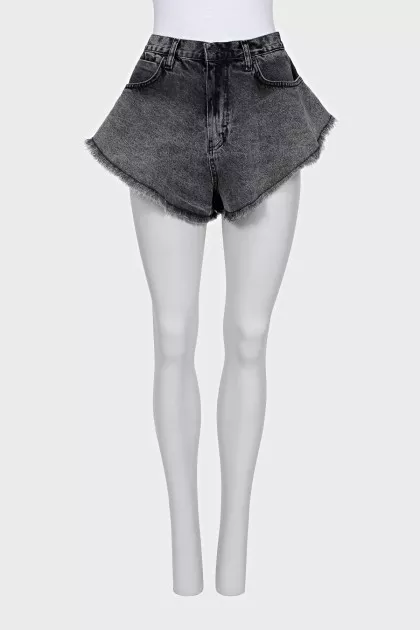 Cropped Denim Shorts with Pockets