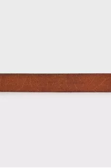 Leather belt with distressed effect