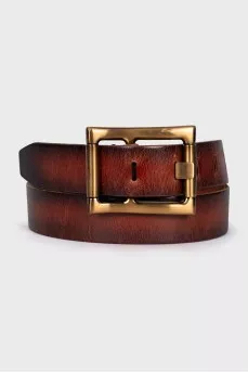 Leather belt with distressed effect