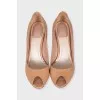 Leather high wedge shoes