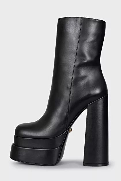 Intrico ankle boots