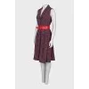 Fitted dress with belt