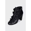 Leather ankle boots with flowers