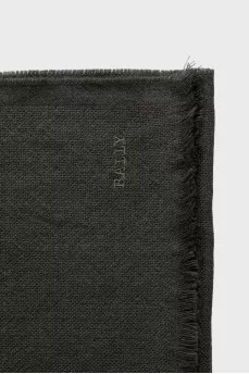 Khaki wool scarf