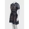 Fitted lace dress with short sleeves