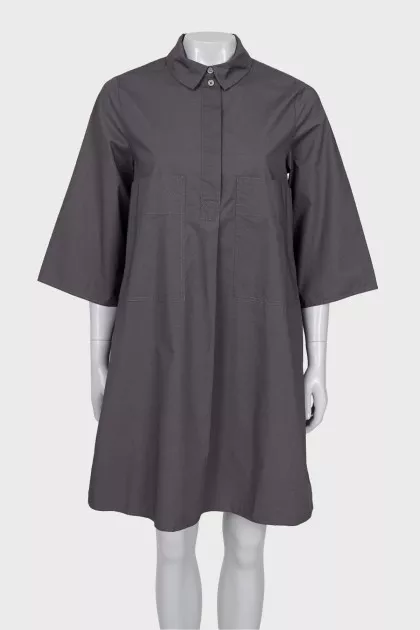Loose fit dress with patch pockets