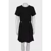 Dress with short sleeves decorated with zippers